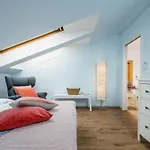 Mia Cozy Apartment With Prague Castle View, Parking & Ac
