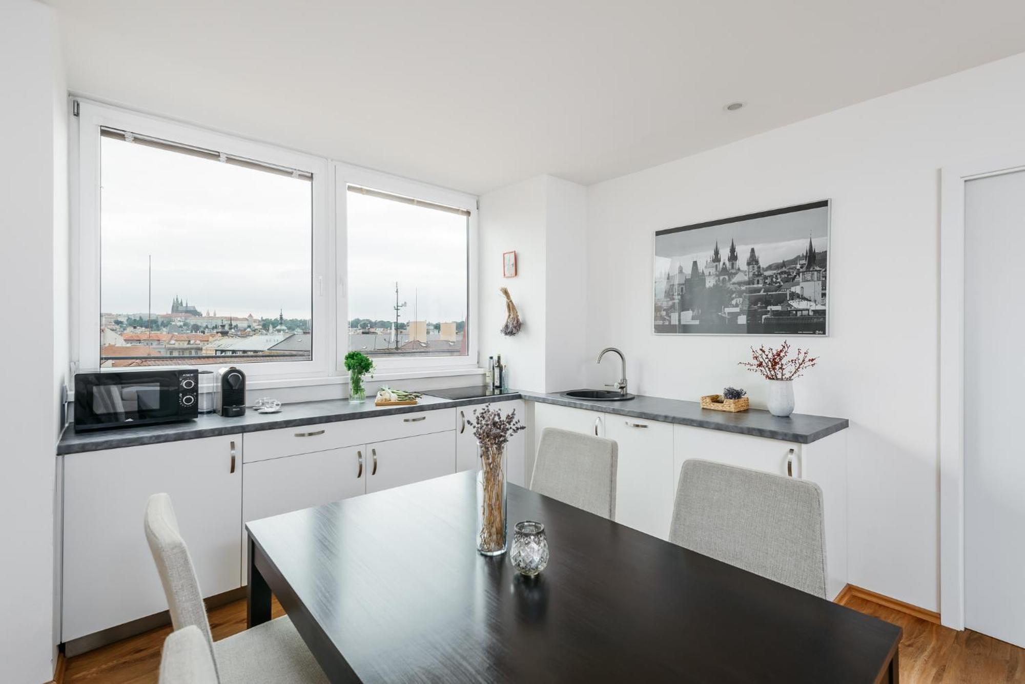Apartment Mia Cozy With Castle View, Parking & Ac Prague
